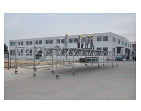 移動腳手架穩若泰山